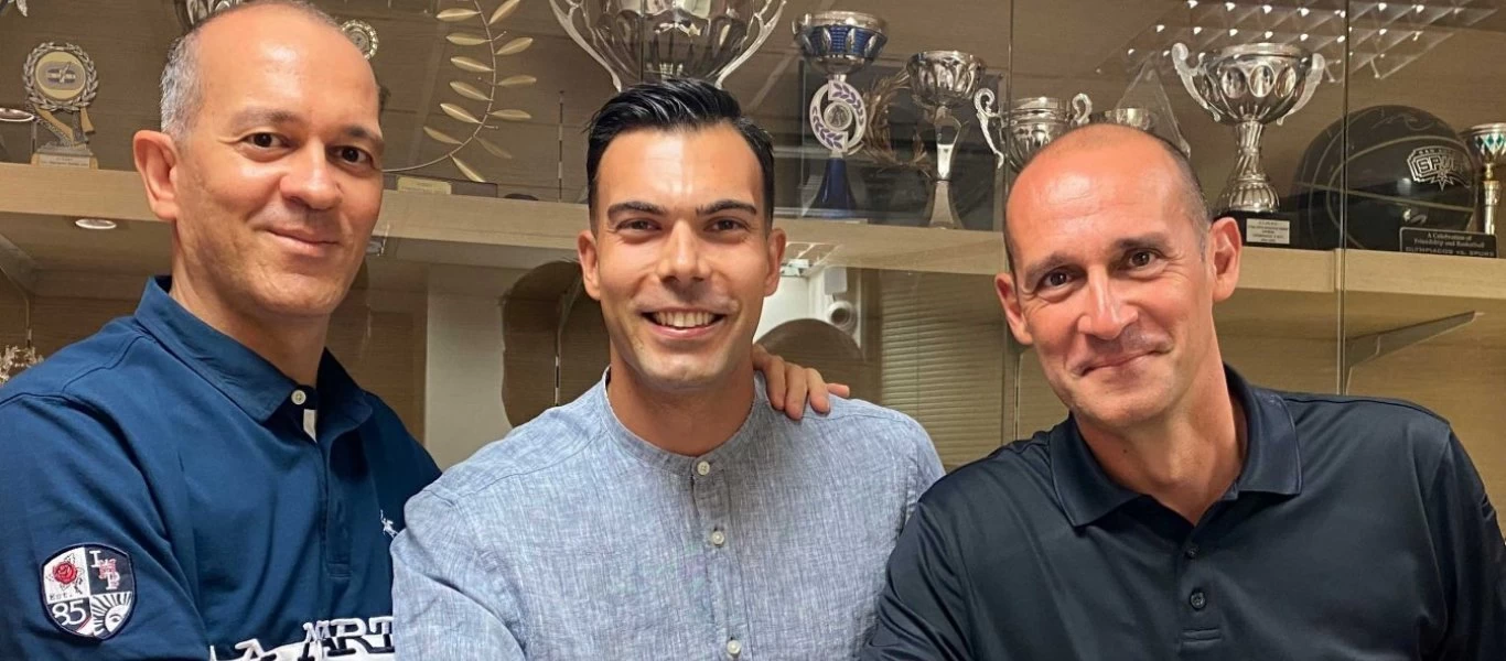 Οι πρώτες δηλώσεις του Κ.Σλούκα ως παίκτης του Ολυμπιακού: «Γύρισα σπίτι μου» (φώτο)